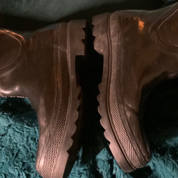 Cole Haan Black patent leather Rain Boots Nike footbed - Size 9 - Picture 15 of 16